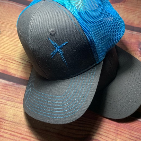 Blue and Grey Cross Trucker Cap - Picture 4 of 4